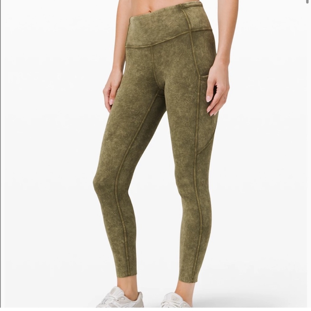 NWT Lululemon Fast And Free HR 25" Tight Ice Dye